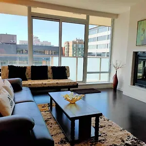 https://relaxing-condo-in-falls-downtown-victoria.hotels-victoria.net