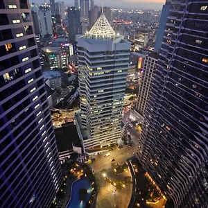 https://awesome-value-great-location.angeleshotels.net